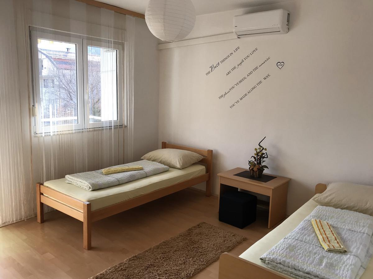 Rooms Deny Mostar Exterior photo